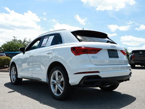 Used 2021 Audi Q3 2.0T Premium Plus w/ Premium Plus Package AWD/4WD image 8
