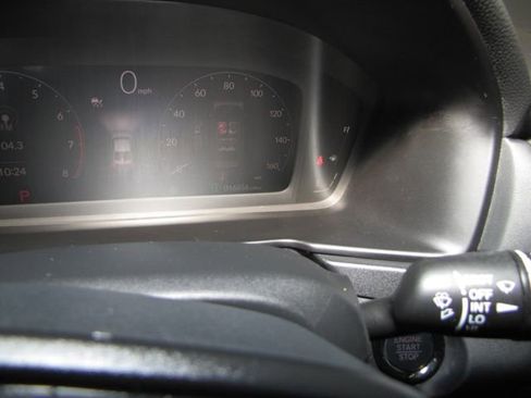 Certified 2024 Honda Accord LX image 4
