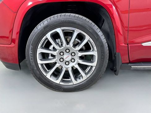 Used 2023 GMC Acadia Denali w/ Denali Ultimate Package AWD/4WD image 37