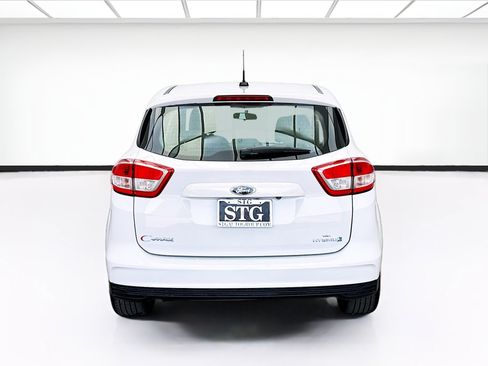 Used 2017 Ford C-MAX SE w/ Cargo Management Package FWD image 5
