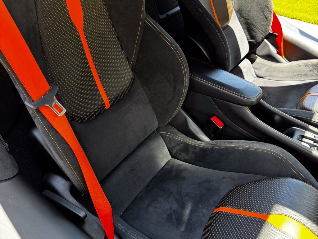 Used 2019 McLaren 570S Spider RWD image 47