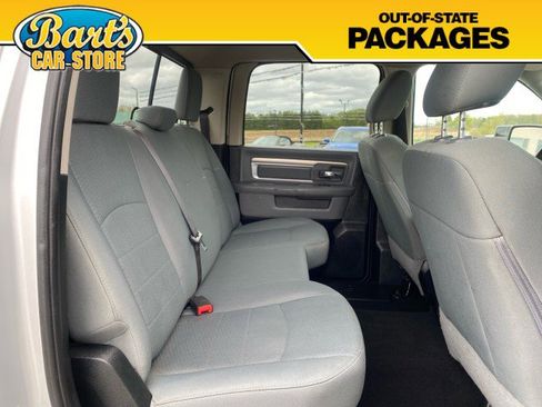 Used 2018 RAM 1500 Classic SLT AWD/4WD image 11