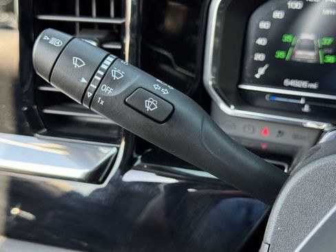 Used 2023 GMC Sierra 1500 SLT AWD/4WD image 23