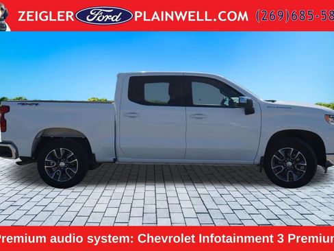 Used 2023 Chevrolet Silverado 1500 LT AWD/4WD image 6