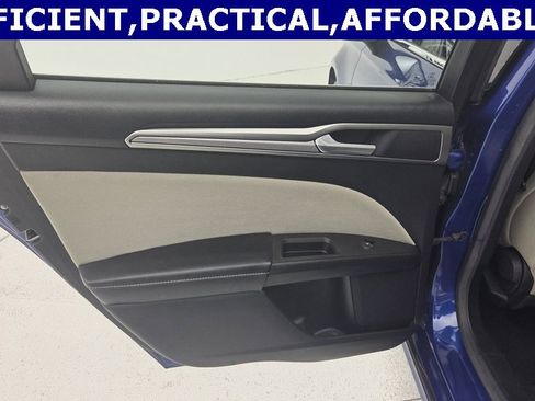 Used 2018 Ford Fusion S image 19