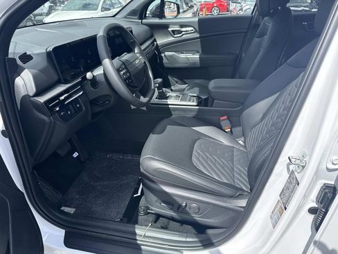 New 2026 Kia Sportage X-Line AWD/4WD image 8