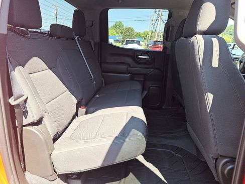 Used 2021 Chevrolet Silverado 1500 Custom AWD/4WD image 22