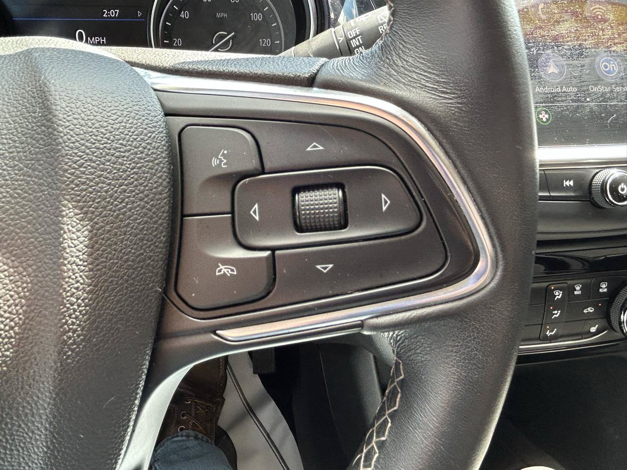 Used 2022 Buick Encore GX Preferred AWD/4WD image 19