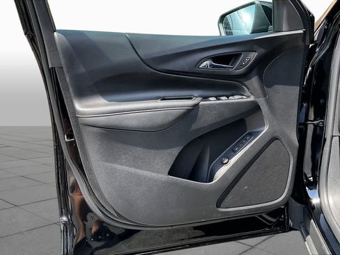 Used 2023 Chevrolet Equinox Premier w/ Redline Edition FWD image 22