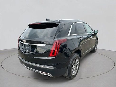 Certified 2022 Cadillac XT5 Premium Luxury image 8