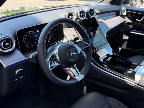 New 2026 Mercedes-Benz GLC 300 image 20