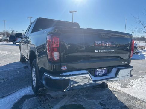 New 2026 GMC Sierra 1500 SLE w/ Preferred Package AWD/4WD image 7