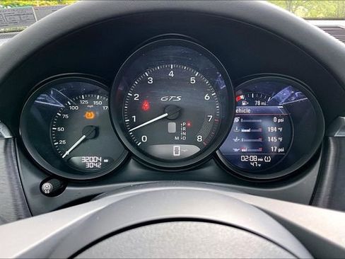 Used 2024 Porsche Macan GTS AWD/4WD image 16