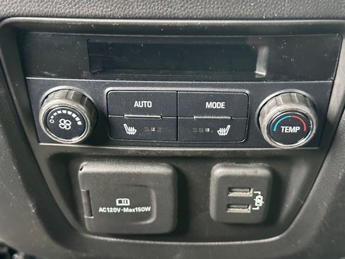 Certified 2020 Buick Enclave Avenir w/ Avenir Technology Package AWD/4WD image 17