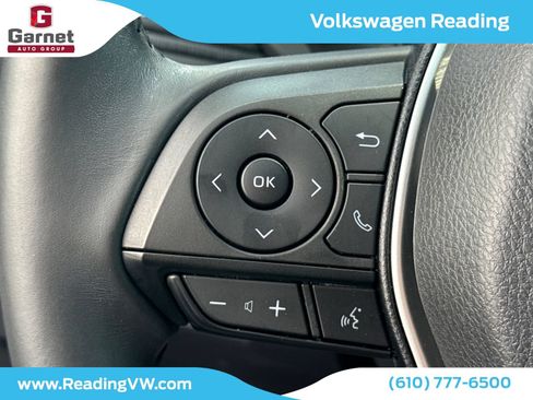Used 2023 Toyota Venza LE AWD/4WD image 30