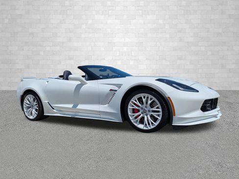 Used 2016 Chevrolet Corvette Z06 w/ 3LZ Preferred Equipment Group RWD image 1