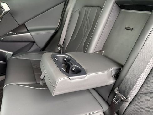 Used 2025 BMW X3 M50 w/ Premium Package image 38