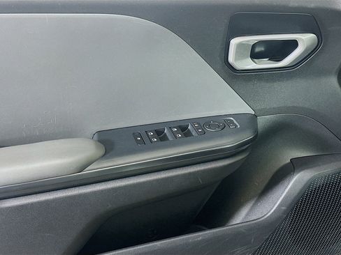 Used 2025 Kia K4 LXS FWD image 15