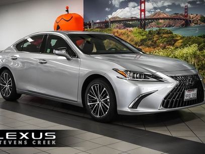Certified 2025 Lexus ES 300h w/ Premium Package