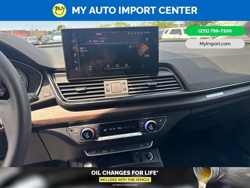 Used 2023 Audi Q5 2.0T Premium Plus w/ Premium Plus Package AWD/4WD image 10