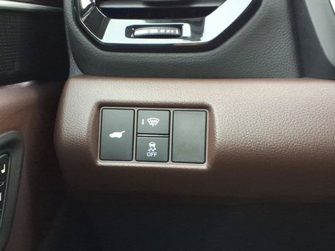 Certified 2025 Honda Pilot Elite image 33