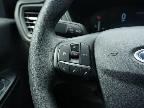 Used 2025 Ford Escape Active AWD/4WD image 25
