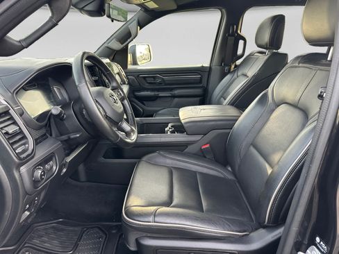 Used 2023 RAM 1500 Limited AWD/4WD image 11