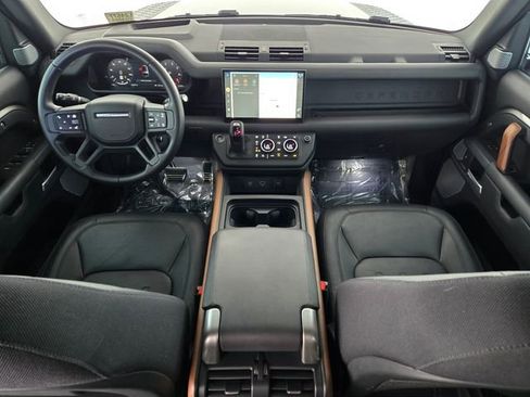 Certified 2024 Land Rover Defender 130 X AWD/4WD image 4