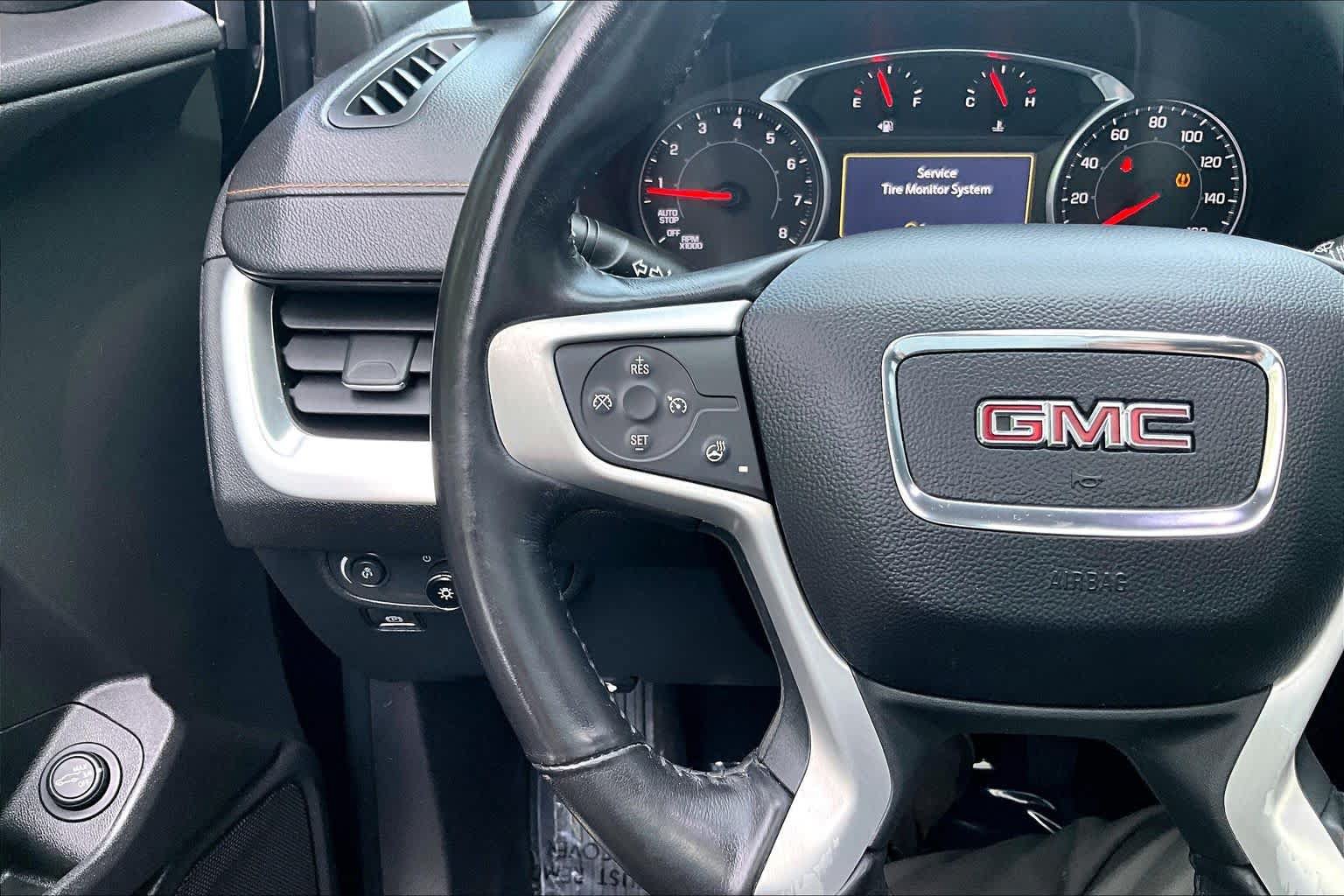 Used 2019 GMC Terrain SLT w/ Preferred Package AWD/4WD image 23