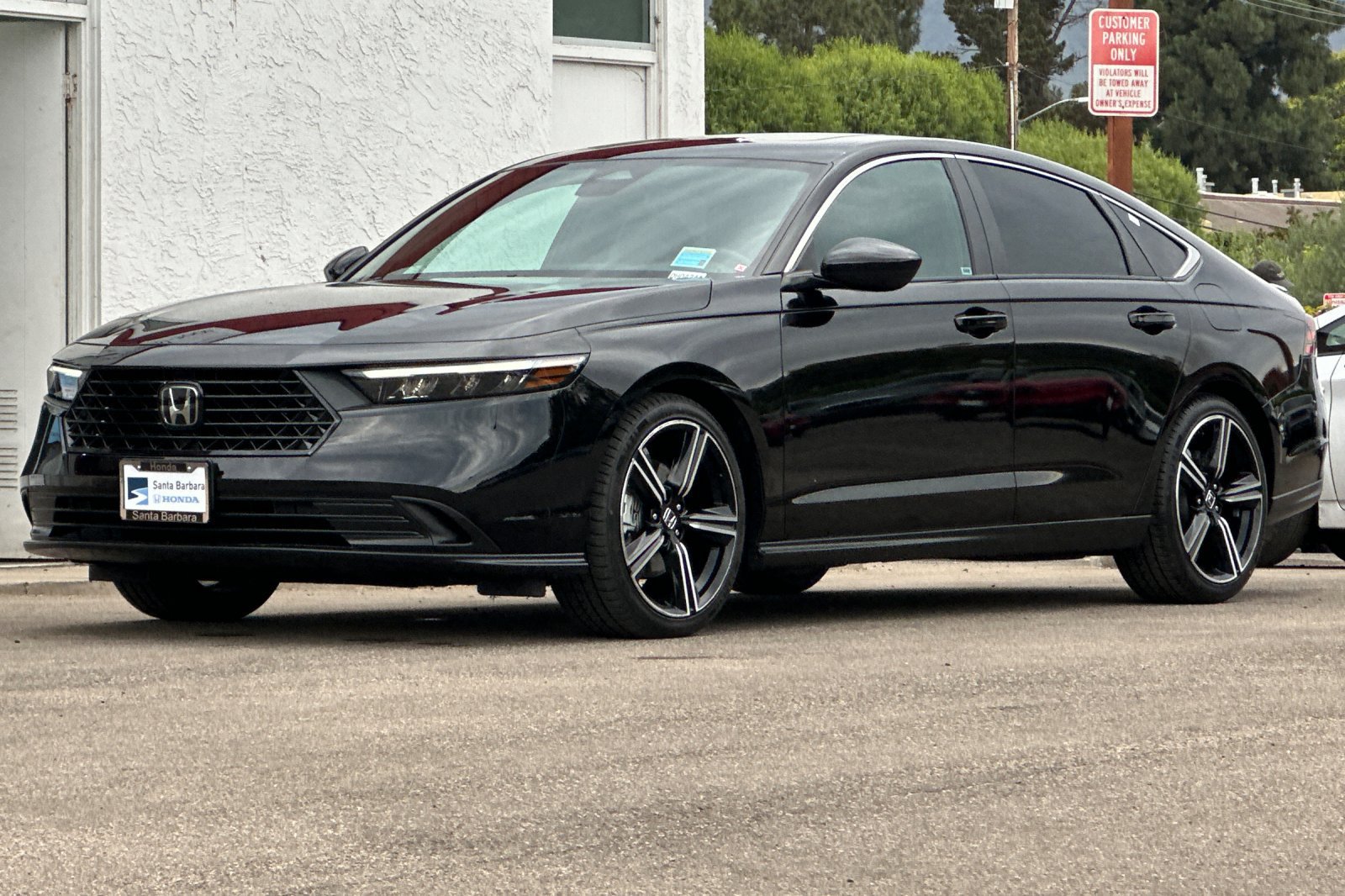 Used 2025 Honda Accord Sport image 8