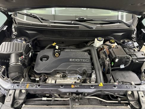 Used 2019 Chevrolet Equinox LT FWD image 8