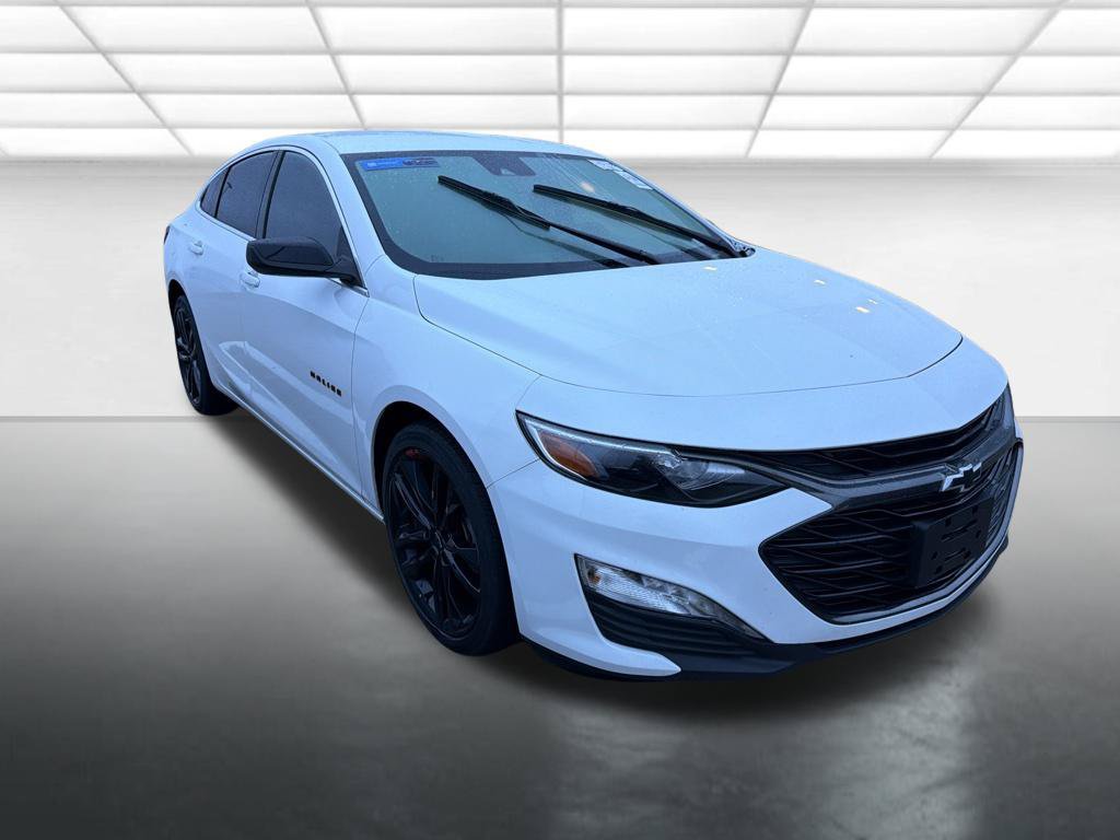 Certified 2025 Chevrolet Malibu LT w/ Redline Edition FWD image 1