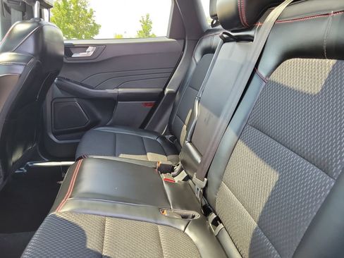 Used 2024 Ford Escape ST-Line w/ Tech Pack #1 AWD/4WD image 12