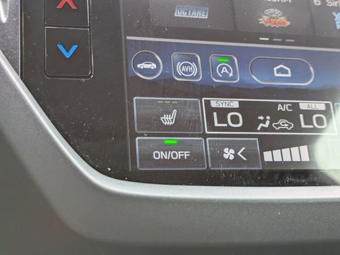 Used 2025 Subaru Forester Premium w/ Convenience Package #1 image 23