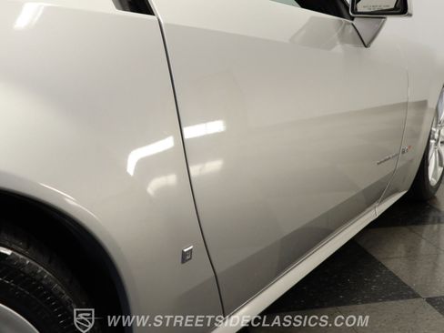 Used 2006 Cadillac XLR V image 26