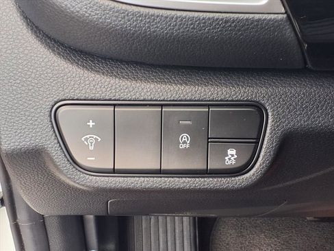 Used 2026 Kia Seltos S image 7