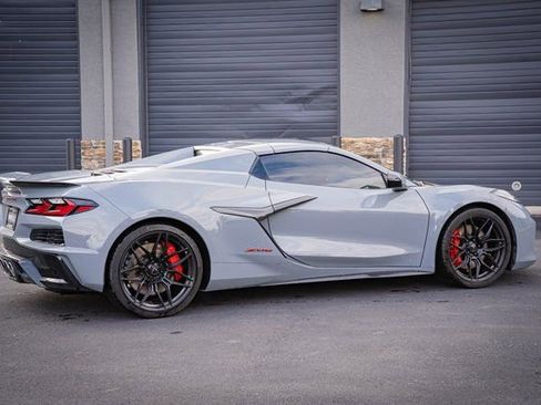 Used 2024 Chevrolet Corvette Z06 image 7