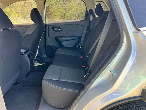 Used 2023 Nissan Rogue SV image 24