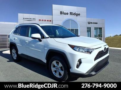 Used 2019 Toyota RAV4 XLE w/ All Weather Liner Package