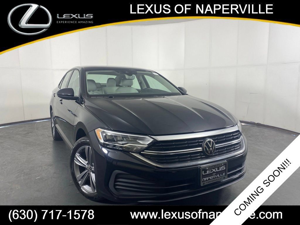 Used 2024 Volkswagen Jetta SE FWD image 1