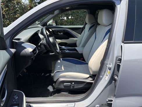 Used 2025 Acura ADX A-Spec AWD/4WD image 12