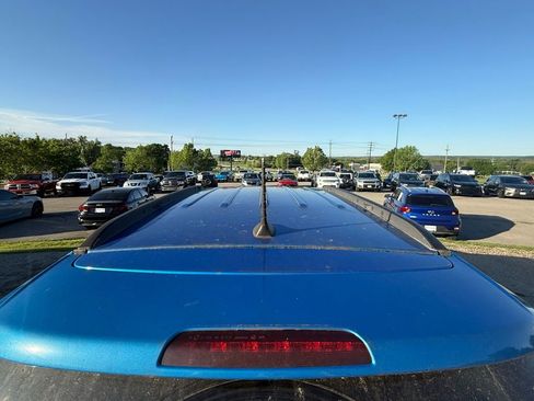 Used 2018 Jeep Compass Latitude w/ Popular Equipment Group AWD/4WD image 4