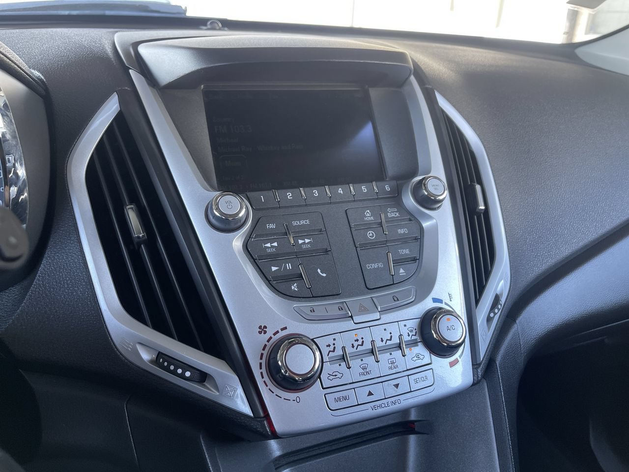Used 2013 GMC Terrain SLE FWD image 13