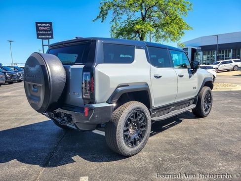 New 2026 GMC Hummer EV SUV w/ LPO, Dark Essentials Package AWD/4WD image 7