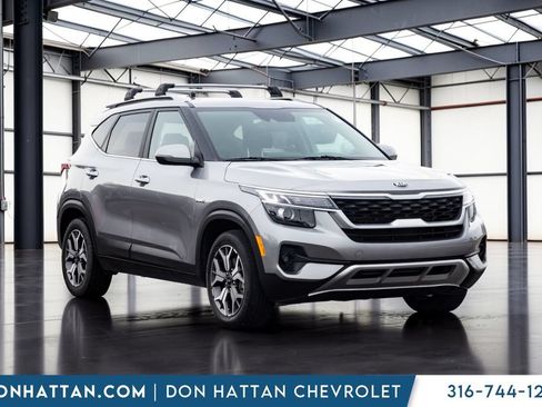 Used 2021 Kia Seltos EX AWD/4WD image 25
