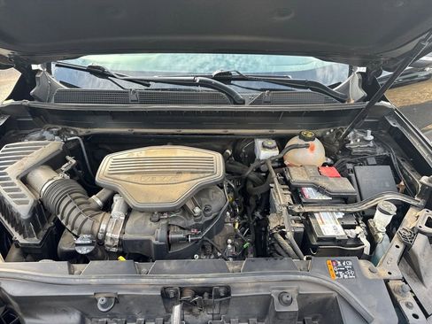 Used 2020 GMC Acadia SLE w/ Driver Convenience Package image 27