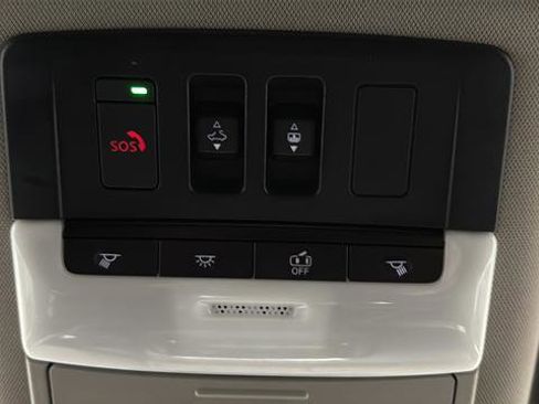 Used 2023 Nissan Rogue SV w/ SV Premium B Package AWD/4WD image 33