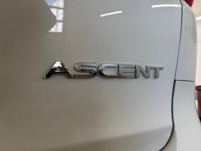 Used 2022 Subaru Ascent Premium w/ Convenience Package AWD/4WD image 24