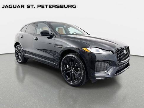 Used 2026 Jaguar F-PACE R-Dynamic S image 3