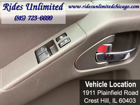 Used 2012 Nissan Frontier SV RWD image 11